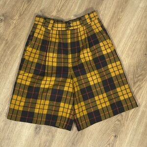 Collectible Gold by Giorgio Sant Angelo plaid high waisted wool shorts size 10
